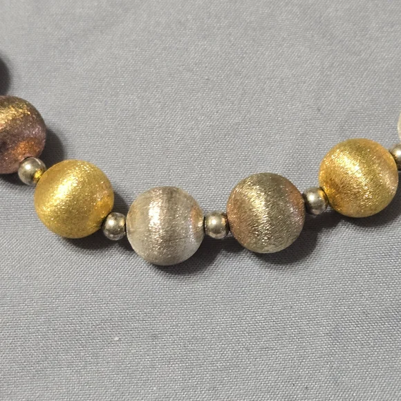 Nolan Miller Always Young At Heart Tri Color Beaded Necklace Textured Gold Tone - Picture 3 of 4